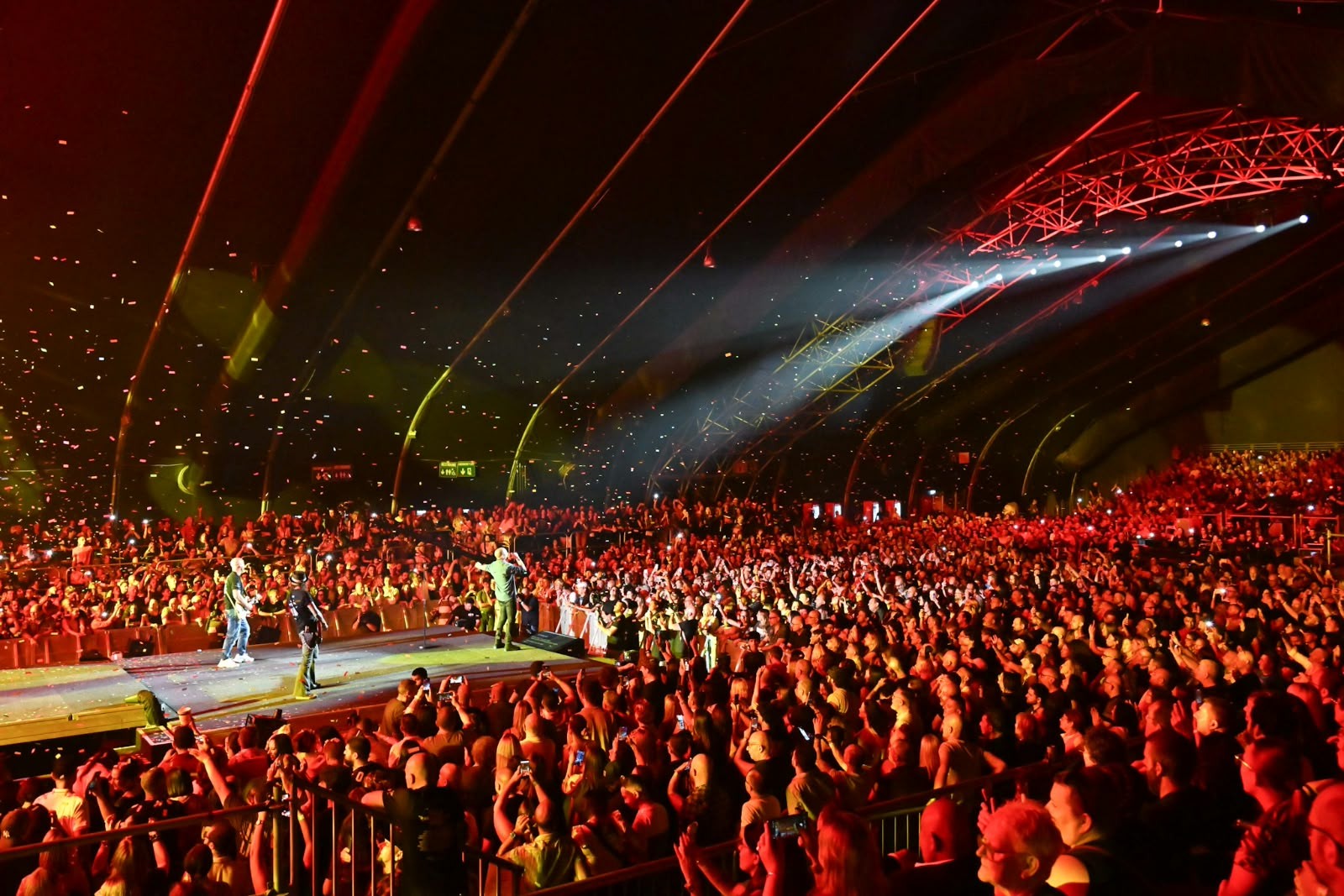 Rockestra 2026: migliaia a Malta per il tributo al Maestro Aurelio Belli