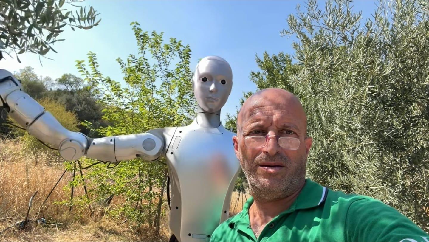Jane JN-5 con il professor Saviour Formosa. Foto: Saviour Formosa