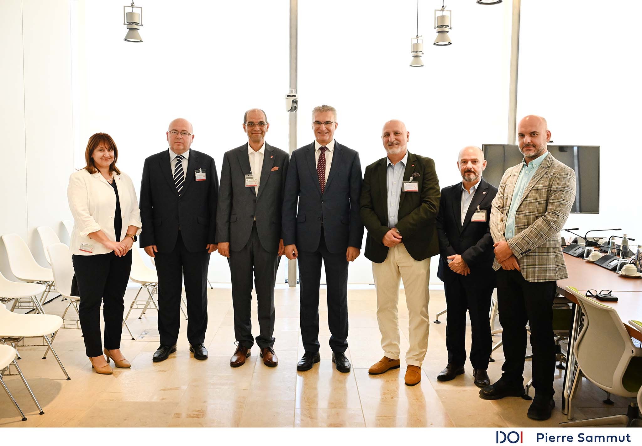 PRESS RELEASE BY THE OFFICE OF THE SPEAKER Speaker meets with Friends of the National Archives and General Workers’ Unio