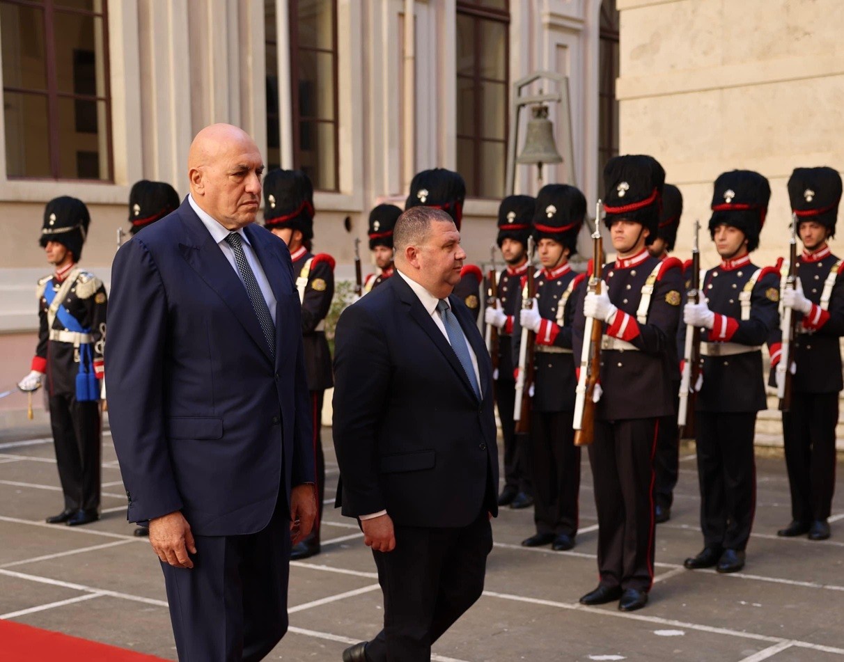 PRESS RELEASE BY THE MINISTRY FOR HOME AFFAIRS AND SECURITY Minister Glenn Bedingfield calls for deeper Malta-Italy Defe
