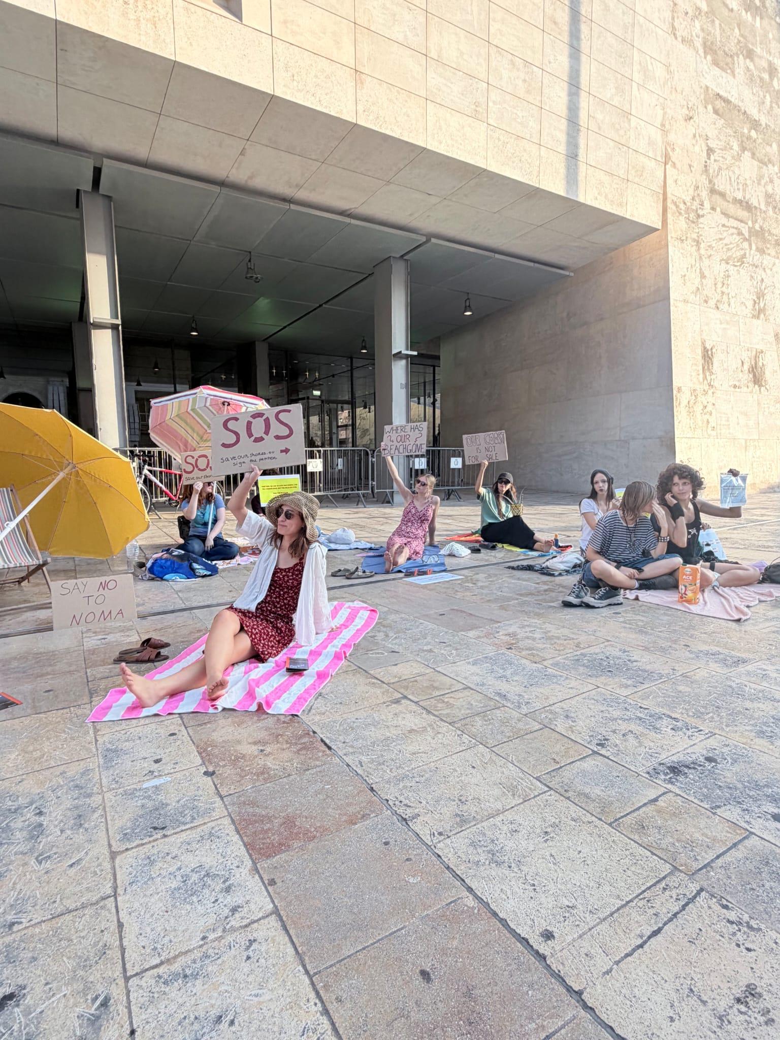 The protest highlighted, among others, the increasingly limited and contested space available to the public on Malta's beaches and coastline. Photo: Friends of the Earth